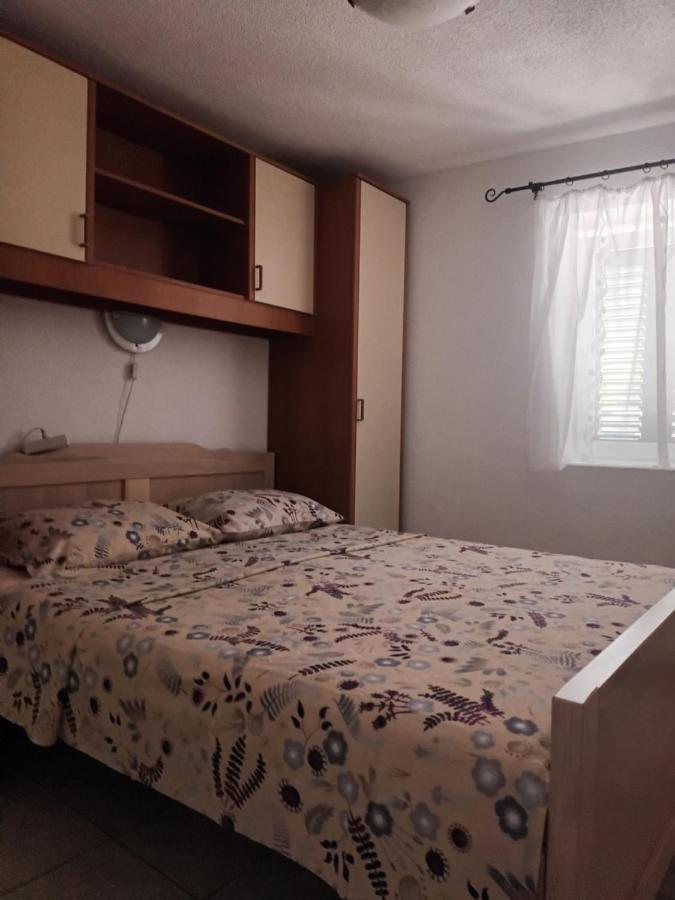 Volat Apartments Betina  Zewnętrze zdjęcie