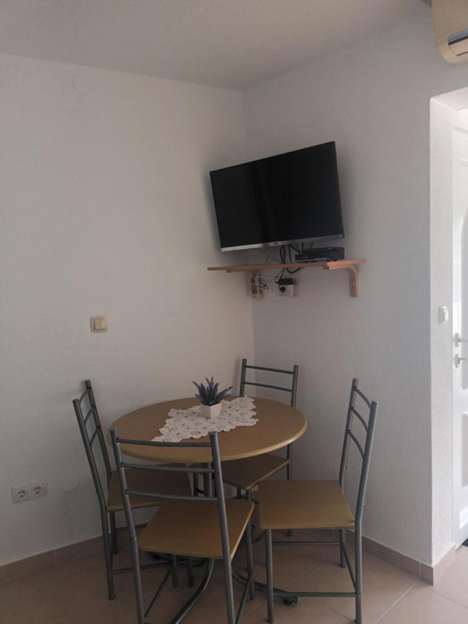 Volat Apartments Betina  Zewnętrze zdjęcie